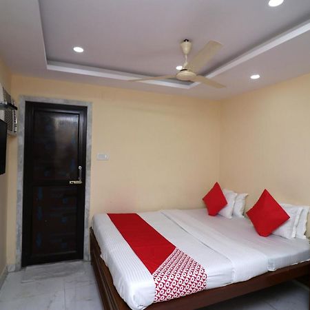 Oyo Flagship 16209 Hotel Ambar Palace Calcutta Calcutta Bara Bazar Dış mekan fotoğraf