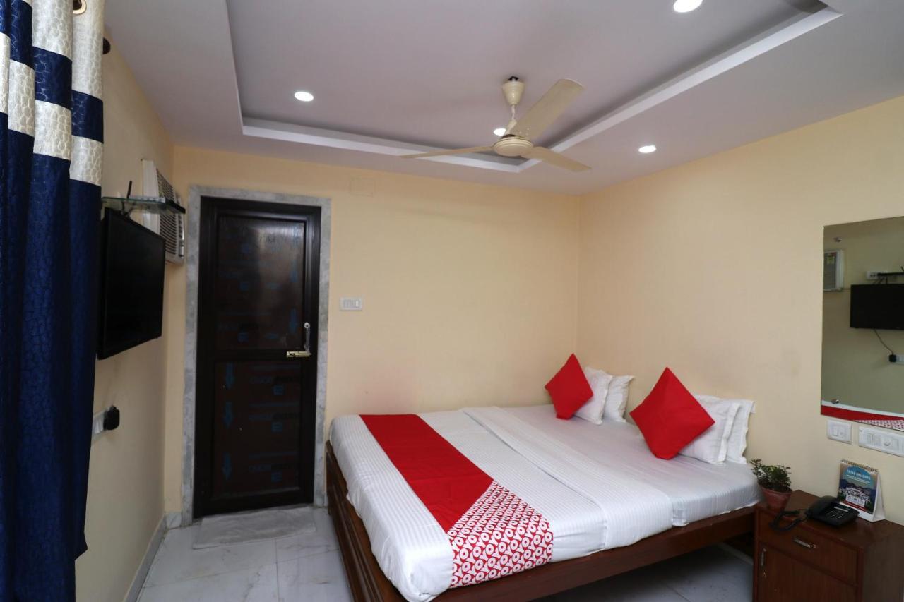 Oyo Flagship 16209 Hotel Ambar Palace Calcutta Calcutta Bara Bazar Dış mekan fotoğraf