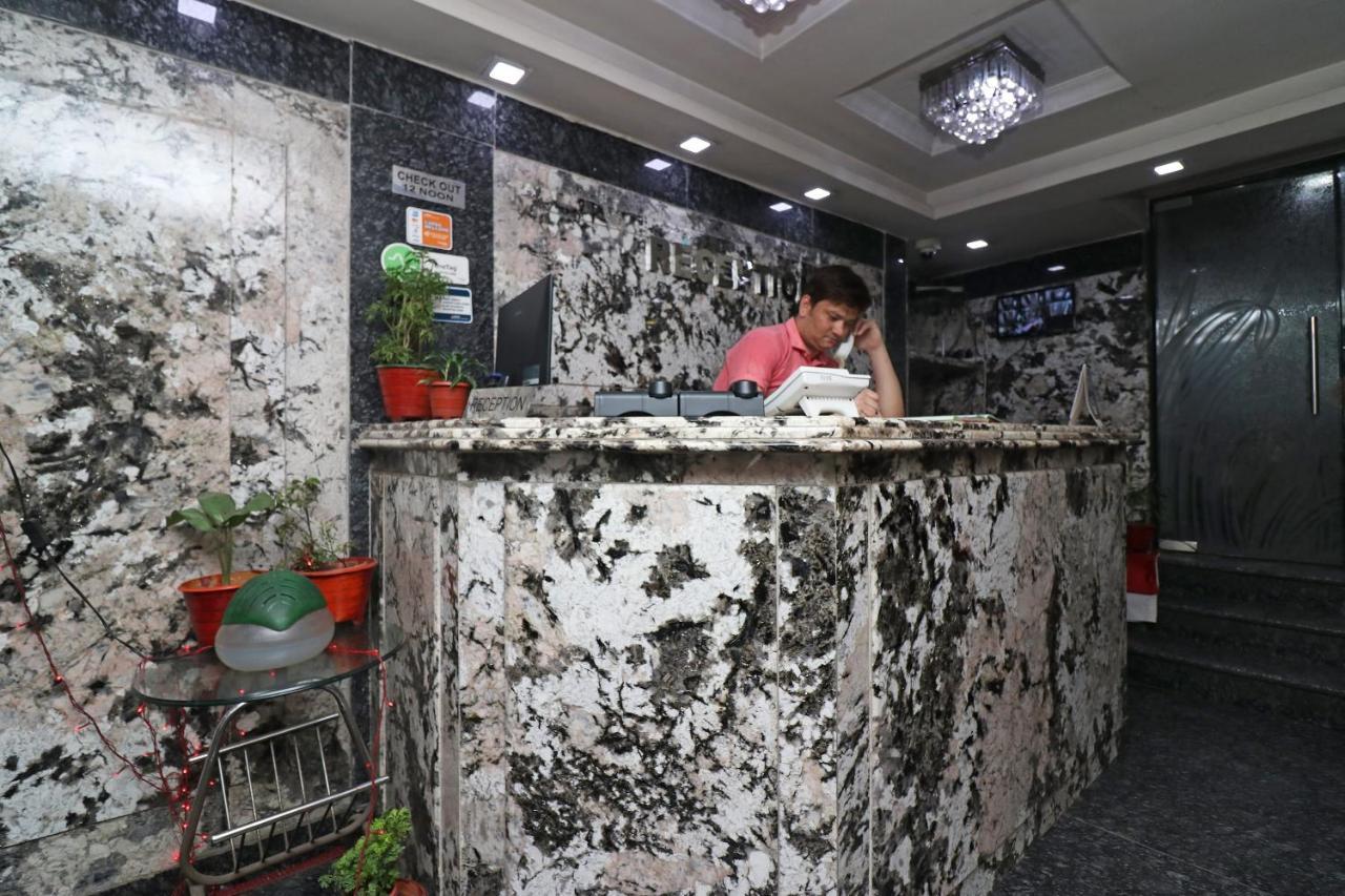 Oyo Flagship 16209 Hotel Ambar Palace Calcutta Calcutta Bara Bazar Dış mekan fotoğraf
