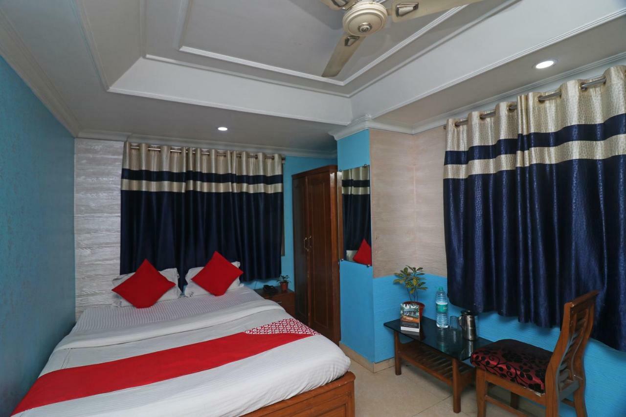 Oyo Flagship 16209 Hotel Ambar Palace Calcutta Calcutta Bara Bazar Dış mekan fotoğraf