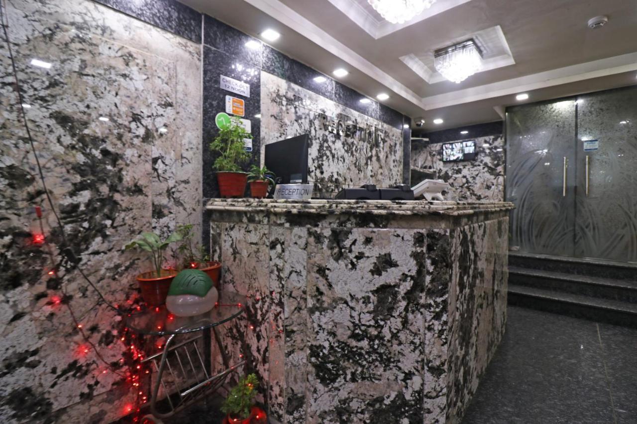 Oyo Flagship 16209 Hotel Ambar Palace Calcutta Calcutta Bara Bazar Dış mekan fotoğraf