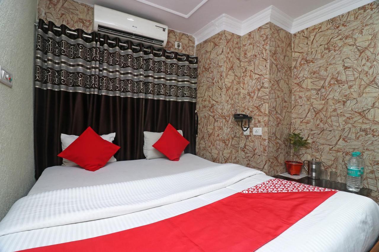 Oyo Flagship 16209 Hotel Ambar Palace Calcutta Calcutta Bara Bazar Dış mekan fotoğraf